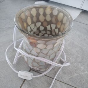 Candle wax melter w/ melts